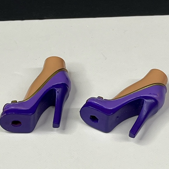 Bratz Versace Princess High Heel Shoes Purple & Gold - Picture 8 of 8